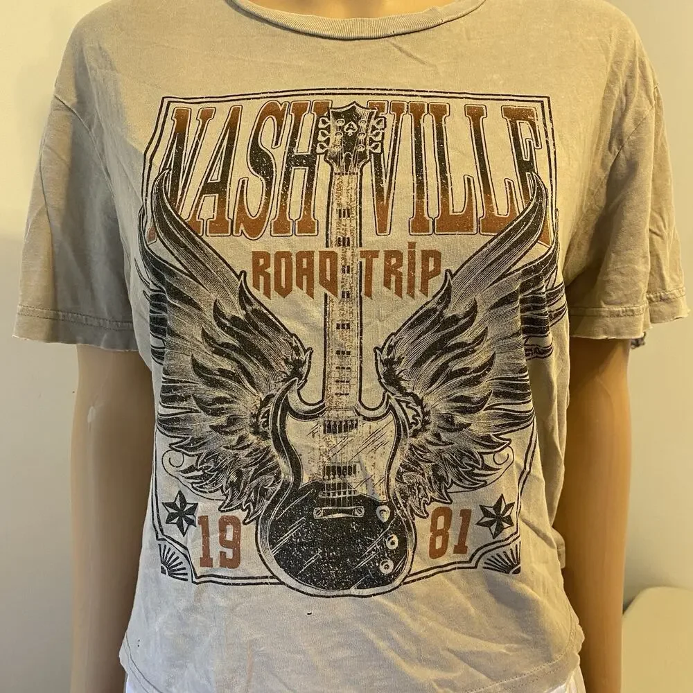 Vintage Rebellious One Nashville Road Trip 1981 Graphic Print T-Shirt Women's S